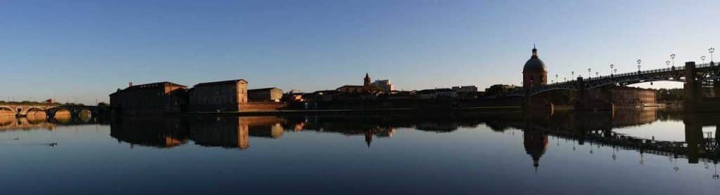 Pont sur la Garonne à Toulouse